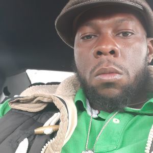 Meet your Posher, Larry